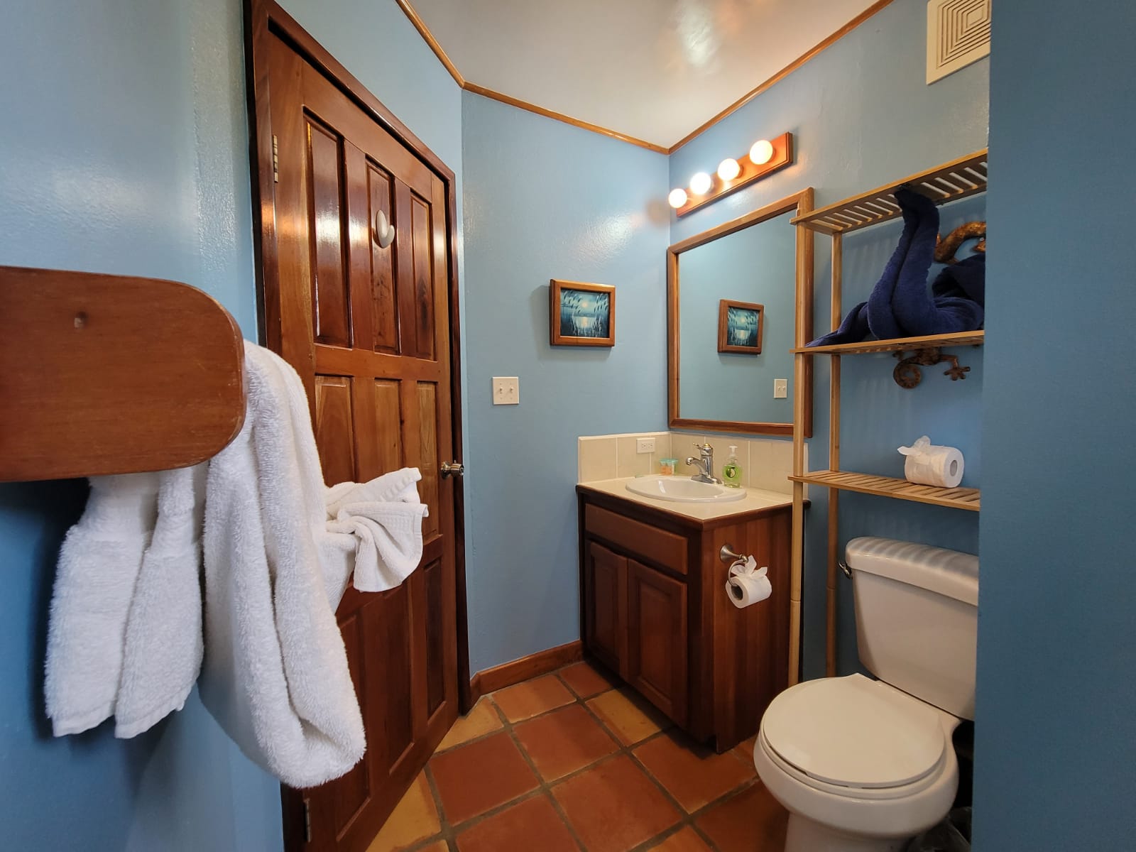 Listing Image #12