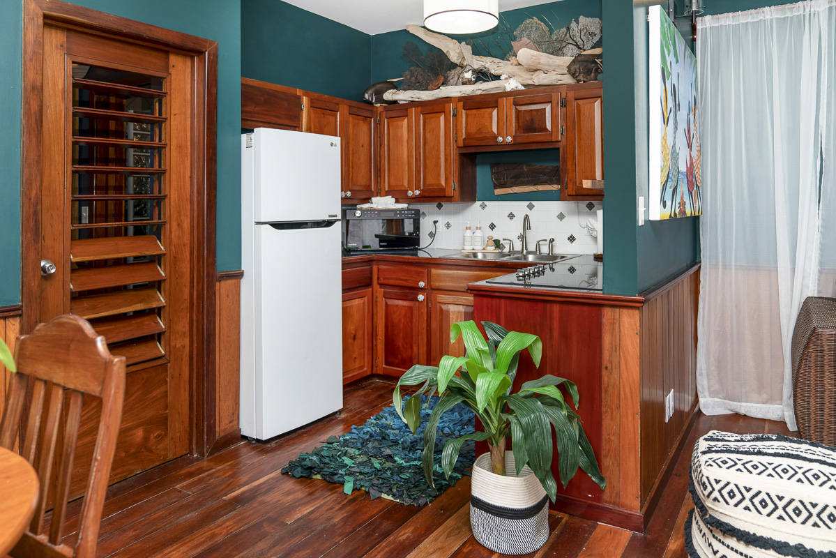Listing Image #11