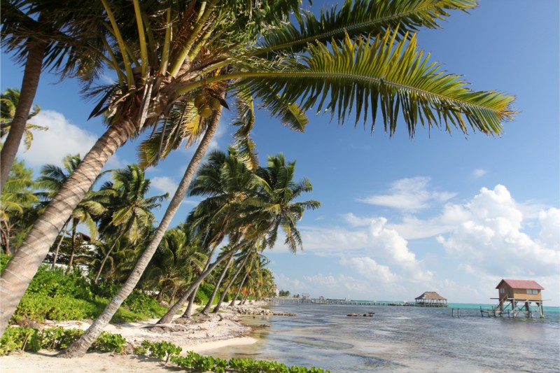 Ambergris Caye and Caye Caulker Island Lifestyle