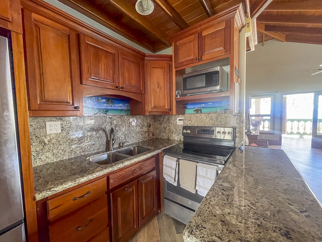 Listing Image #11